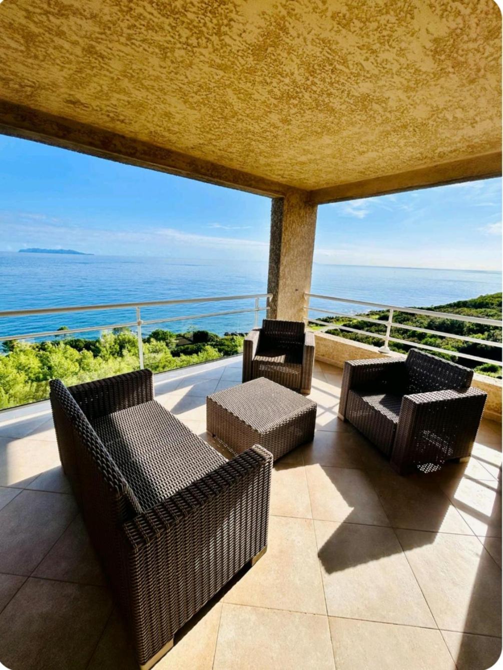 Appartement F3 Luri Εξωτερικό φωτογραφία